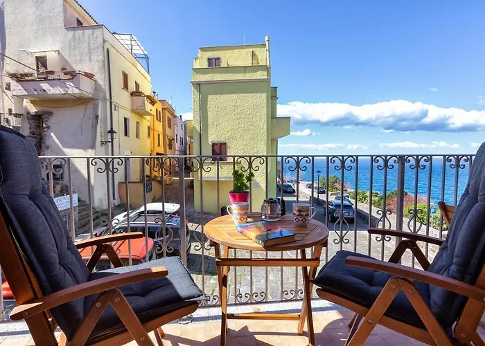 Terrazza & Romantica Sospese Sul Mare Del Borgo Antico --- Terrace & Romantic Over The Sea Of The Ancient Village Apartament Castelsardo