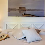 Terrazza & Romantica Sospese Sul Mare Del Borgo Antico --- Terrace & Romantic Over The Sea Of The Ancient Village Апартаменты *