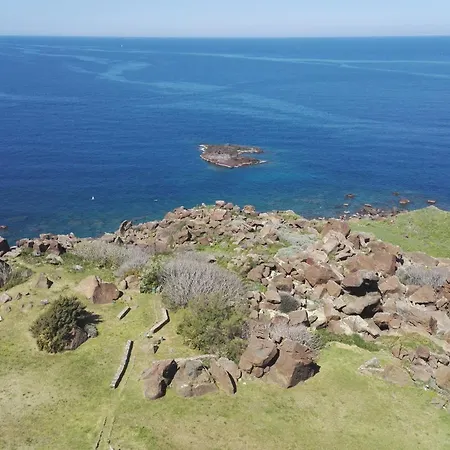 Terrazza & Romantica Sospese Sul Mare Del Borgo Antico --- Terrace & Romantic Over The Sea Of The Ancient Village 아파트