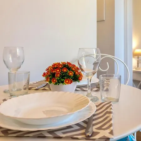 Terrazza & Romantica Sospese Sul Mare Del Borgo Antico --- Terrace & Romantic Over The Sea Of The Ancient Village * 카스텔사르도